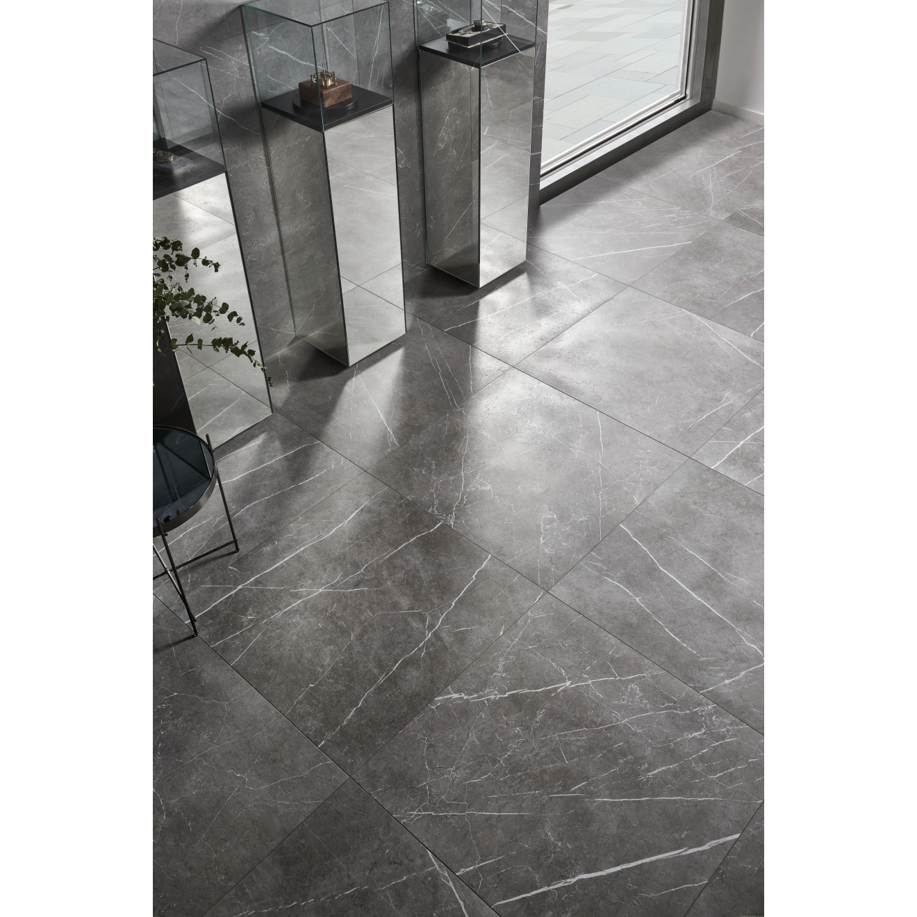 Keraben Inari Bodenfliese gris matt - soft 90x90 cm