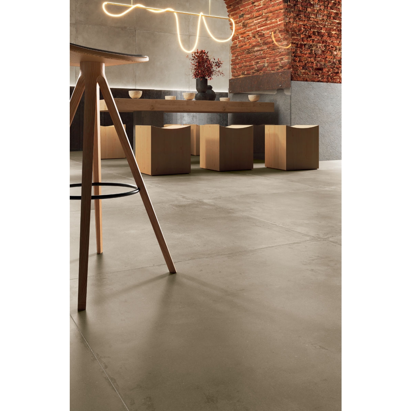 Blustyle Blow Ground Flat Naturale Boden- und Wandfliese 120x120 cm