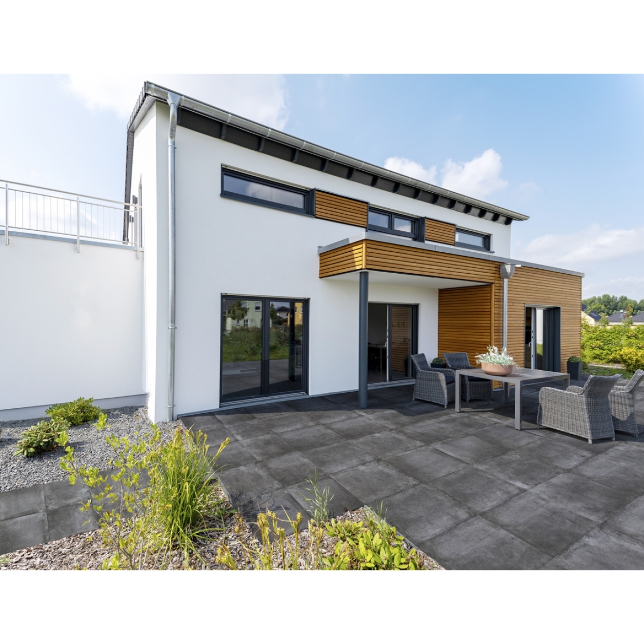 PrimeCollection UniPLUS Outdoor Carbon Terrassenplatte rektifiziert 60x60 cm