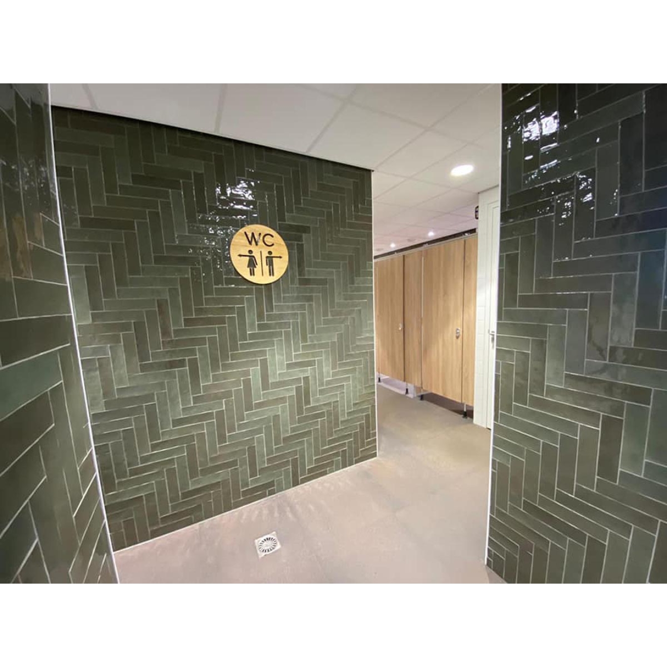 Revoir Paris Atelier Vert Emeraude glänzend Wandfliese 6,2x25 cm