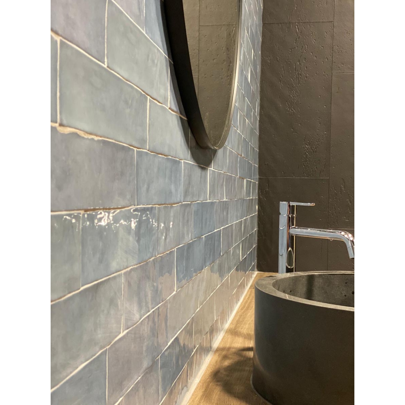 Revoir Paris Atelier Bleu Lumiere glänzend Wandfliese 6,2x25 cm