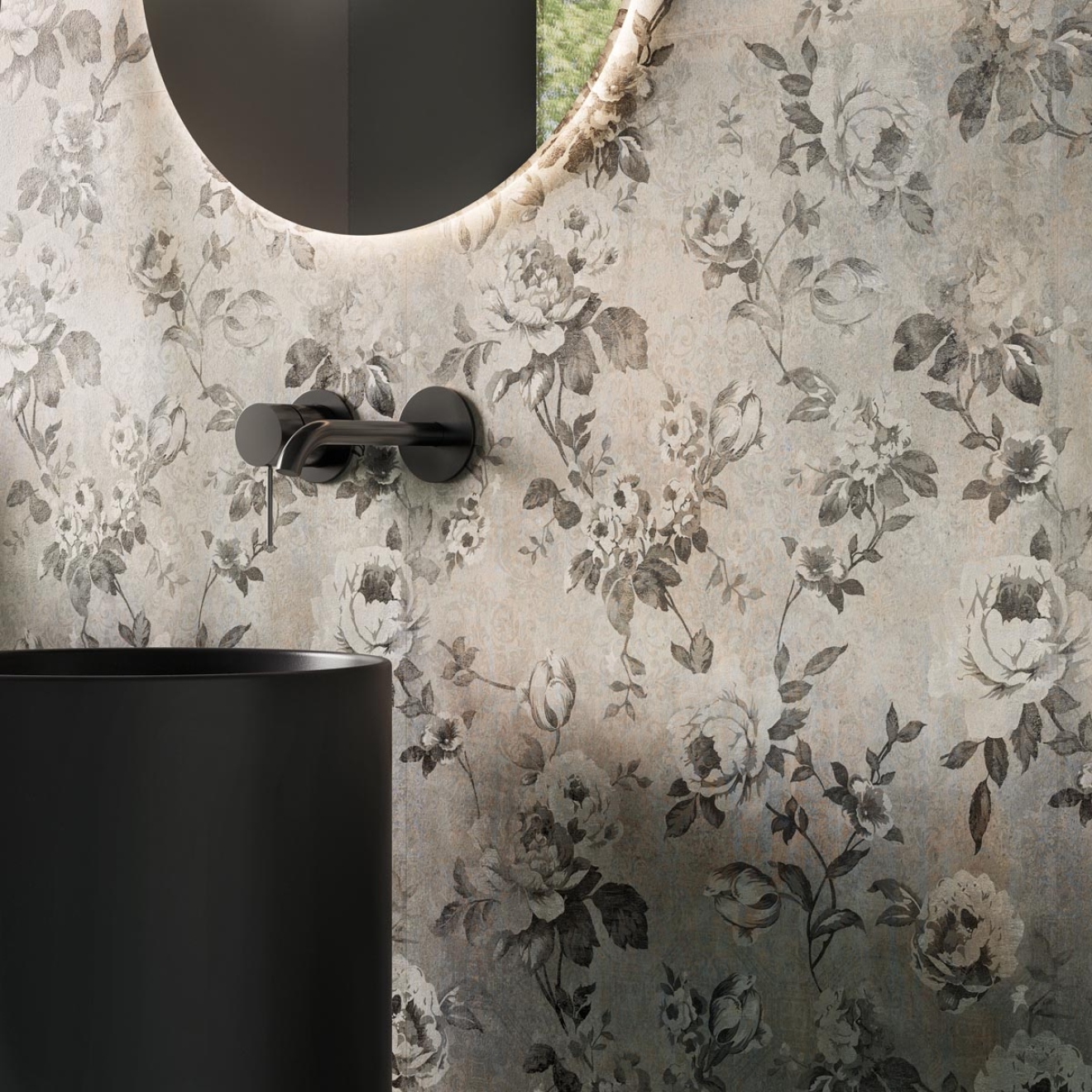 Dekor Sant Agostino Dripart in der Farbe Rose Light verlegt an einem Waschbecken