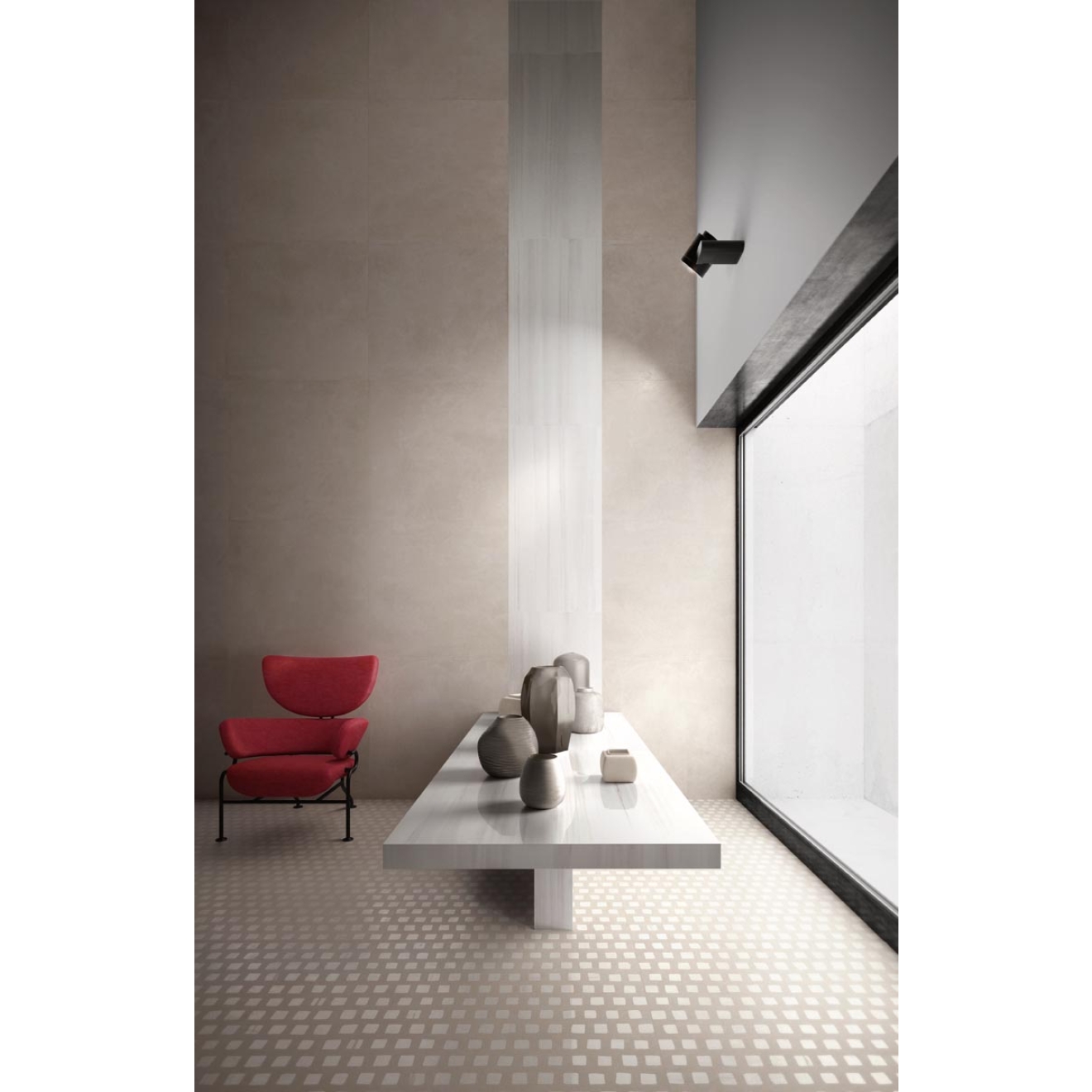 Fliese Sant Agostino Set in der Farbe Gem Pearl verlegt vor einem Fenster