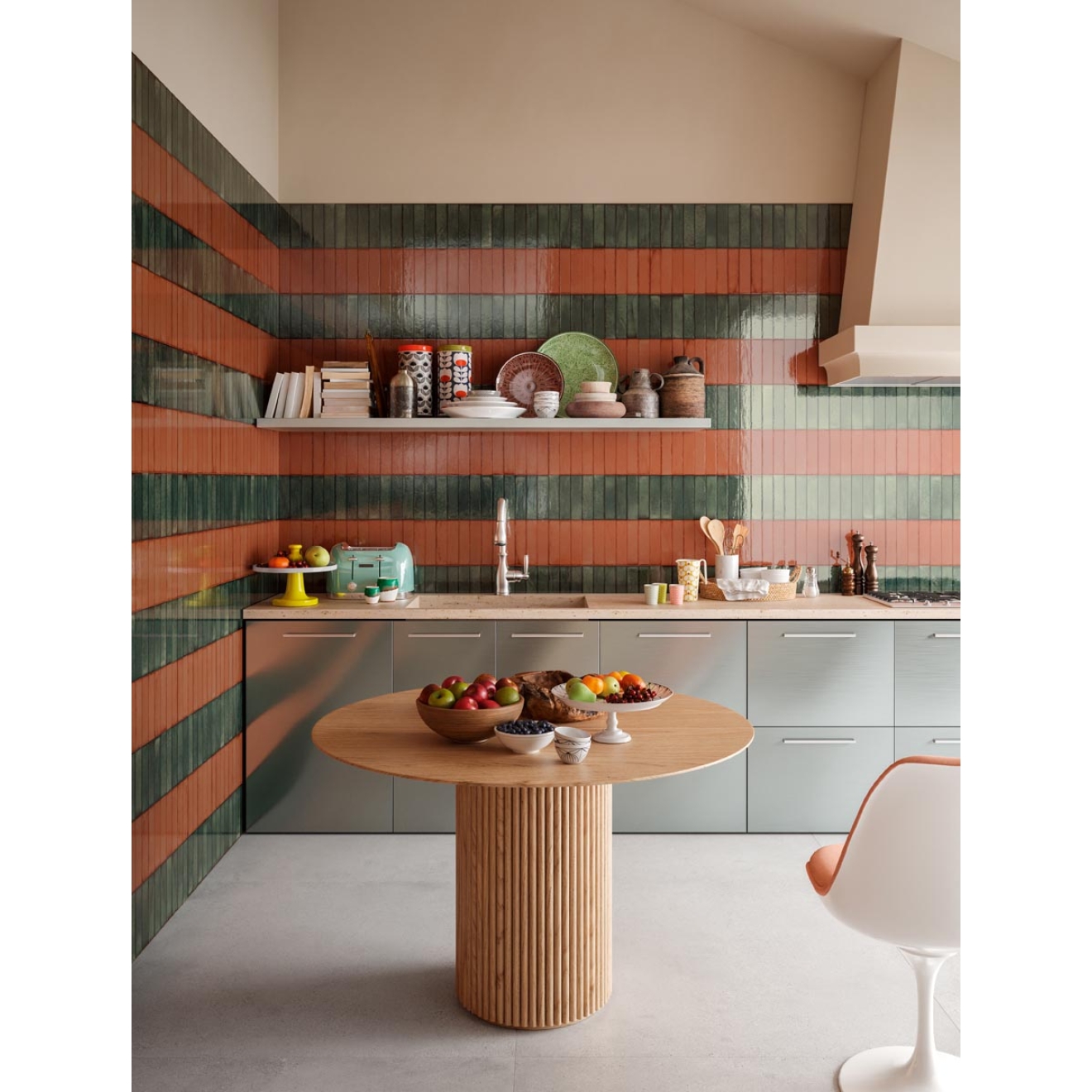 Dekor Sant Agostino Tetris in der Farbe Coral verlegt in einer Küche