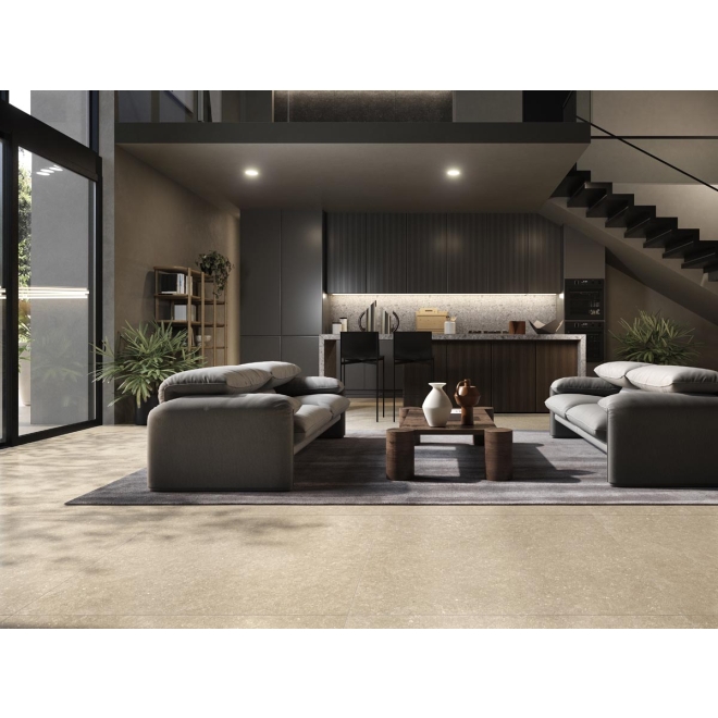 Fliese Cotto d'Este Legend in der Farbe Aura Beige verlegt in einem Wohnzimmer