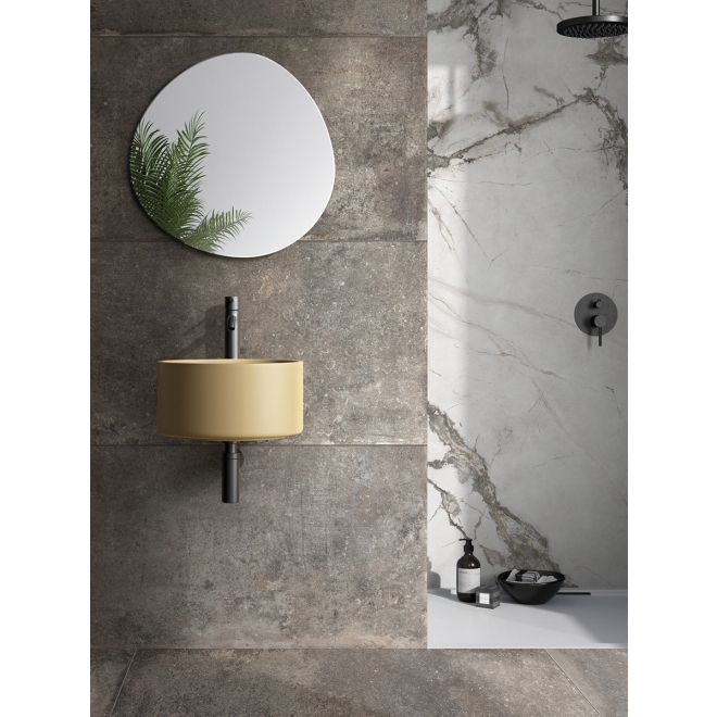 Flaviker Re_Tour Boden- und Wandfliese Mud 120x120 cm