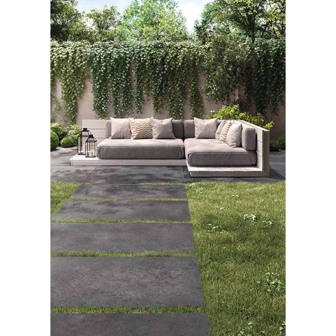 Flaviker Still No_W X20 Terrassenplatte Coal 60x120 cm