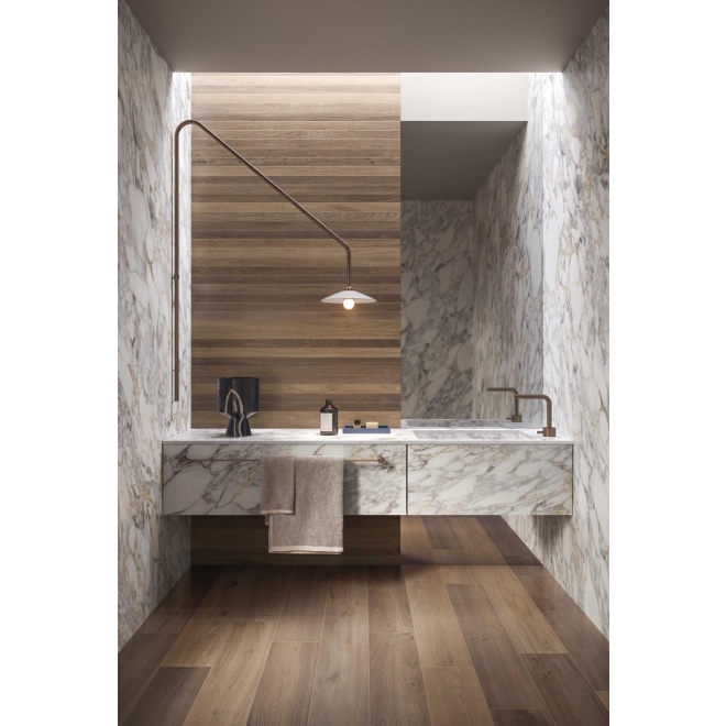 Flaviker Supreme Memories Boden- und Wandfliese Bianco Vagli matt 120x120 cm