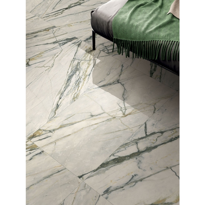 Flaviker Supreme Treasure Boden- und Wandfliese Calacatta Emerald Lux 120x120 cm