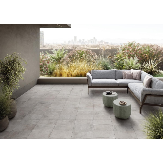 Keope Street Milano Silver Boden- und Wandfliese Strukturiert (R10) 22,5x45 cm