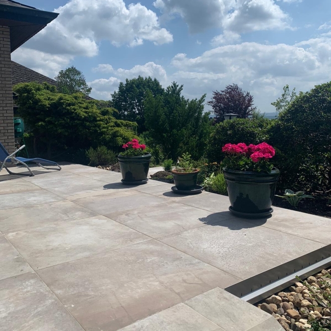 PrimeCollection Cima di Castello Outdoor Terrassenplatte Noce 80x80 cm RESTPOSTEN