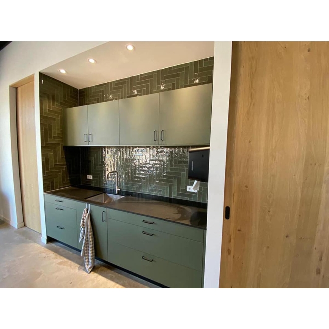 Revoir Paris Atelier Vert Emeraude glänzend Wandfliese 6,2x25 cm