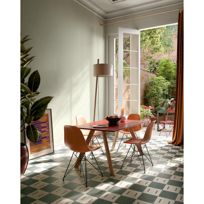 Fliese Sant Agostino Insideart Color in der Farbe Mint verlegt in einem Esszimmer