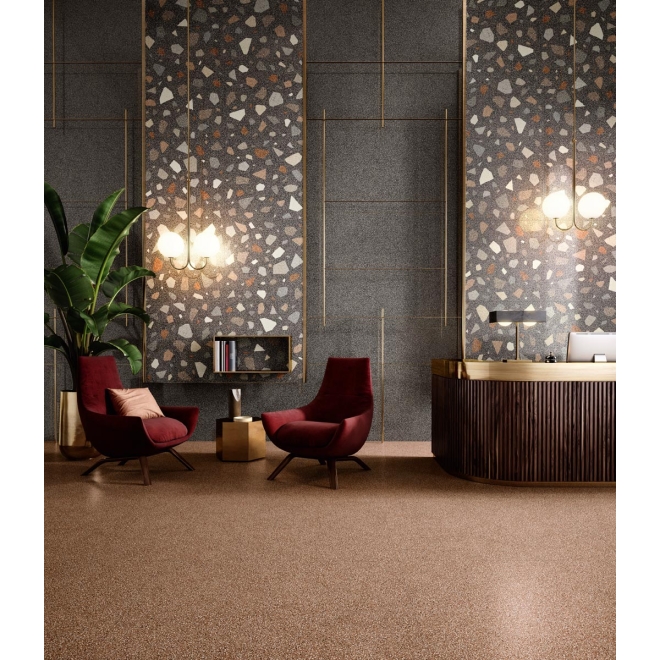 Fliese Sant Agostino Newdeco in der Farbe Fire verlegt in einer Hotelrezeption