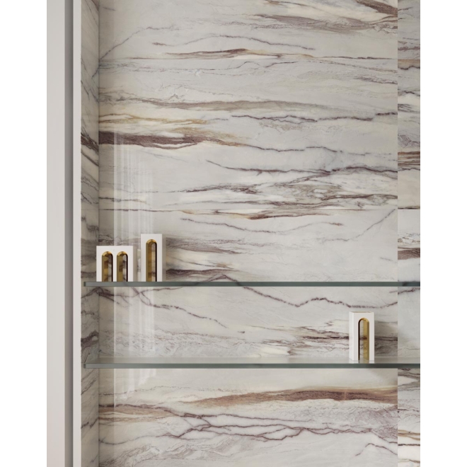 Fliese Sant Agostino Star in der Farbe Marble Indigo verlegt hinter zwei Regalen