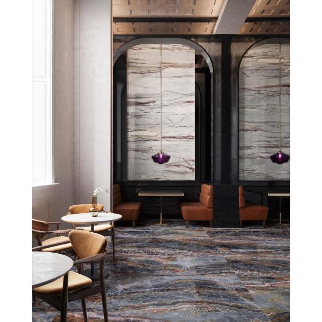 Fliese Sant Agostino Star in der Farbe Onyx Indigo verlegt in einem Restaurant