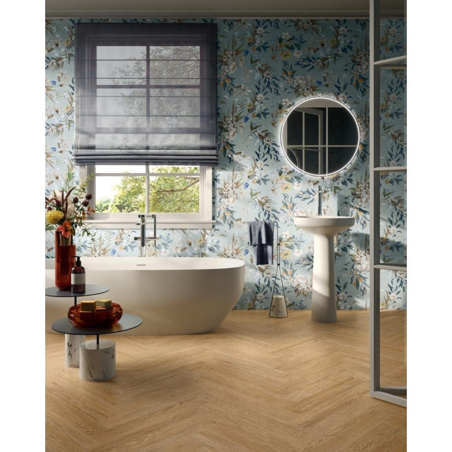 Fliese Sant Agostino Sunwood in der Farbe Jardin 8 verlegt in einem Badezimmer