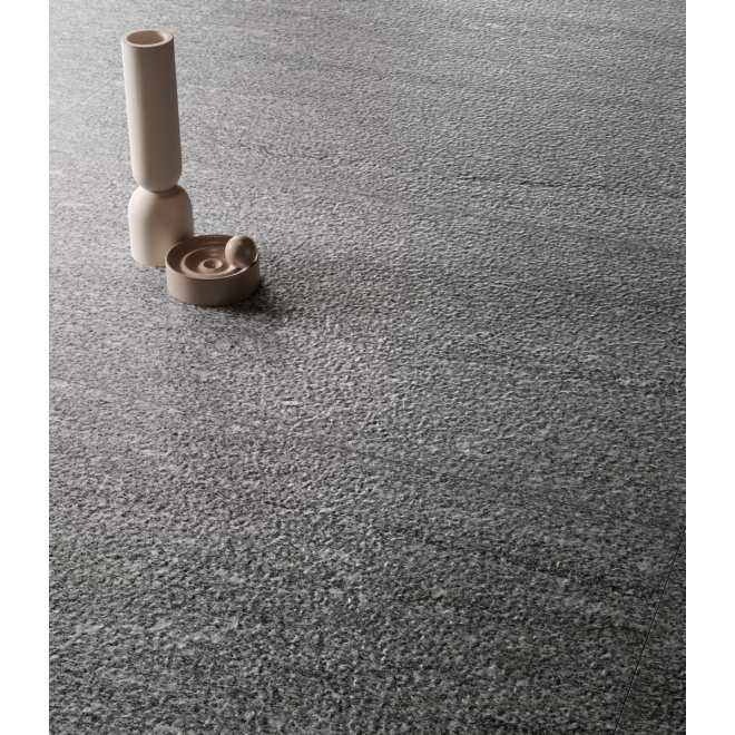 Fliese Sant Agostino Unionstone in der Farbe London Grey verlegt unter Dekorationen