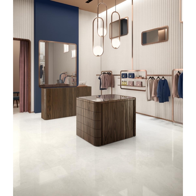 Fliese Sant Agostino Via Appia in der Farbe White Cross verlegt in einem Geschäft