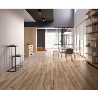 Fliese Sant Agostino Barkwood in der Farbe Natural verlegt in einem Wohnzimmer