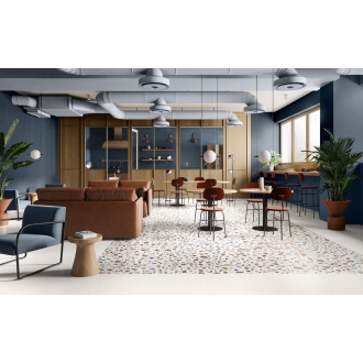 Fliese Sant Agostino Deconcrete in der Farbe De-Micro White verlegt in einem Restaurant