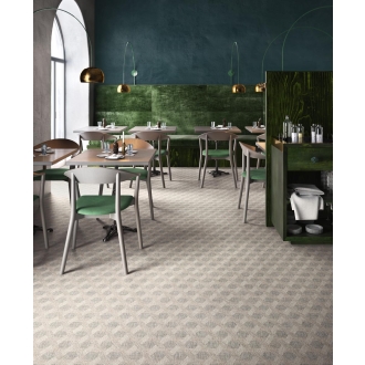 Fliese Sant Agostino Fineart in der Farbe Dark verlegt in einem Restaurant