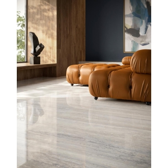 Fliese Sant Agostino Invictus in der Farbe Pearl verlegt unter einem Sofa