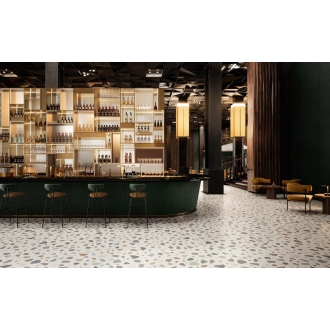 Fliese Sant Agostino Newdeco in der Farbe Palladian Light verlegt in einem Restaurant