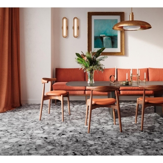 Fliese Sant Agostino Venistone in der Farbe Dark verlegt in einem Wohnzimmer