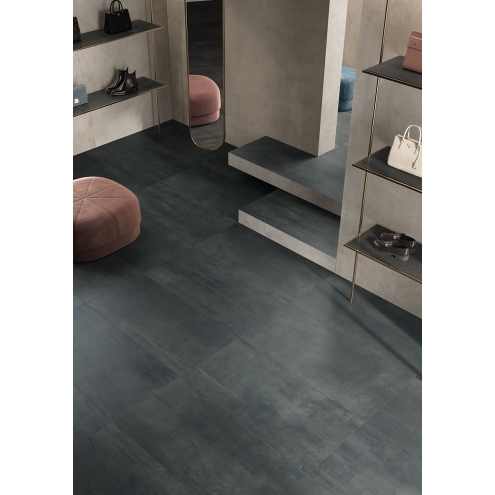 Flaviker Rebel Boden- und Wandfliese Night 80x80 cm