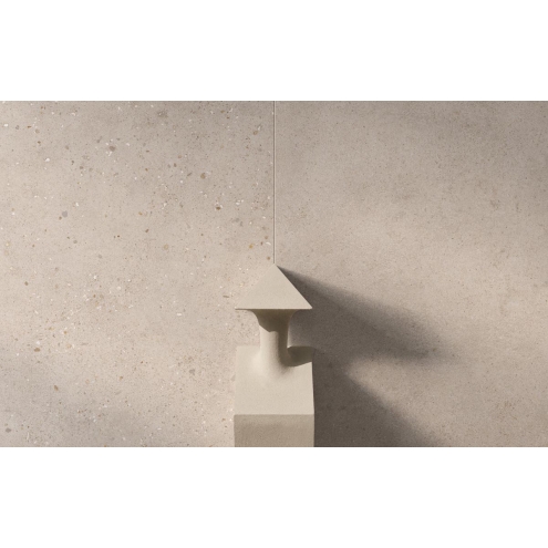 Flaviker Cosmopolitan Vibrant Sand Antislip Terrassenplatte 120x120 cm